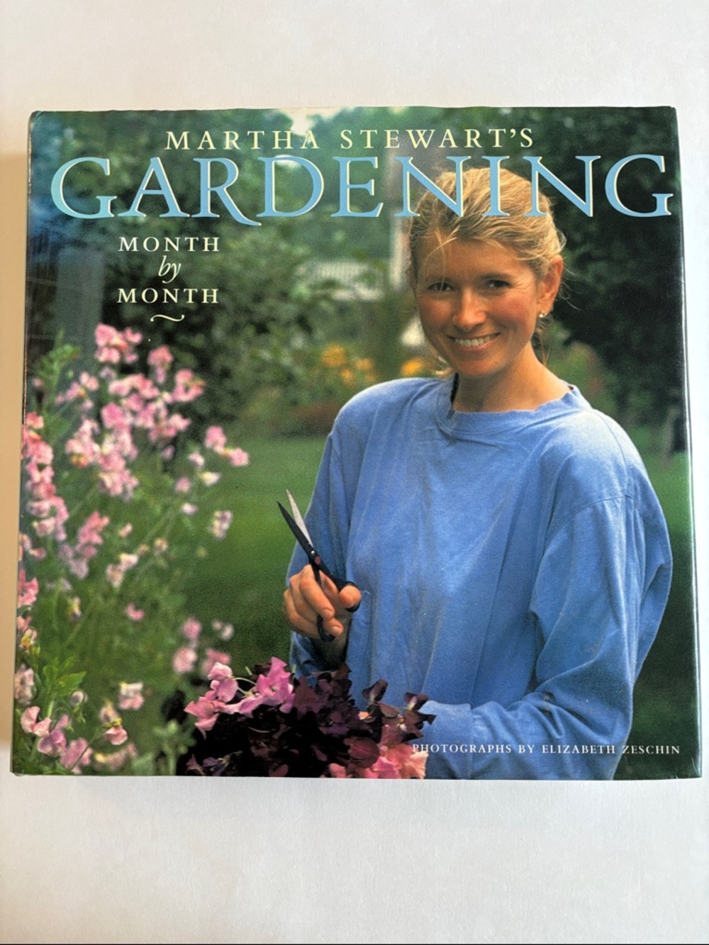 Martha Stewart’s Gardening Month By Month Book Vintage 1991